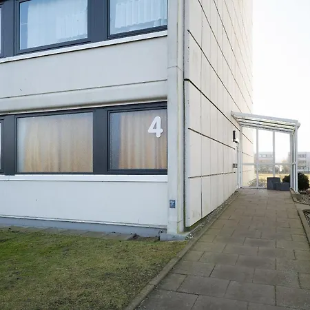 Stranddistel 4 Hafenkoje